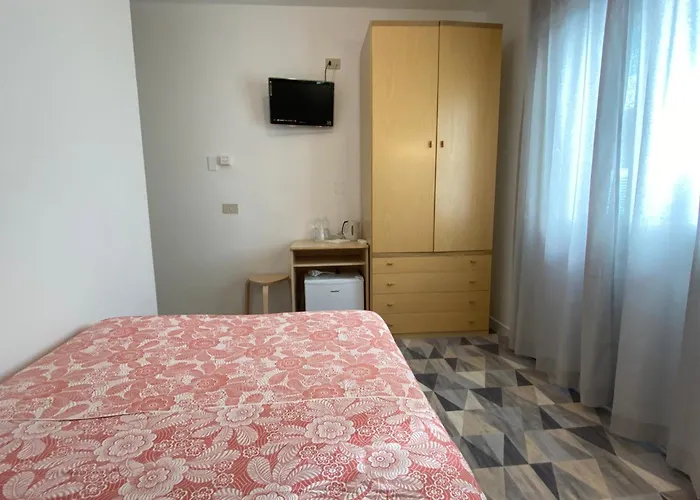 Giovanna Rooms